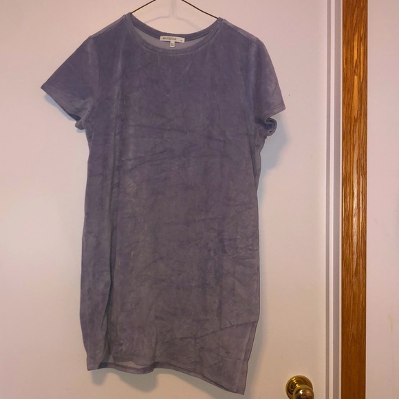 Velvet Dress - Picture 1 of 1